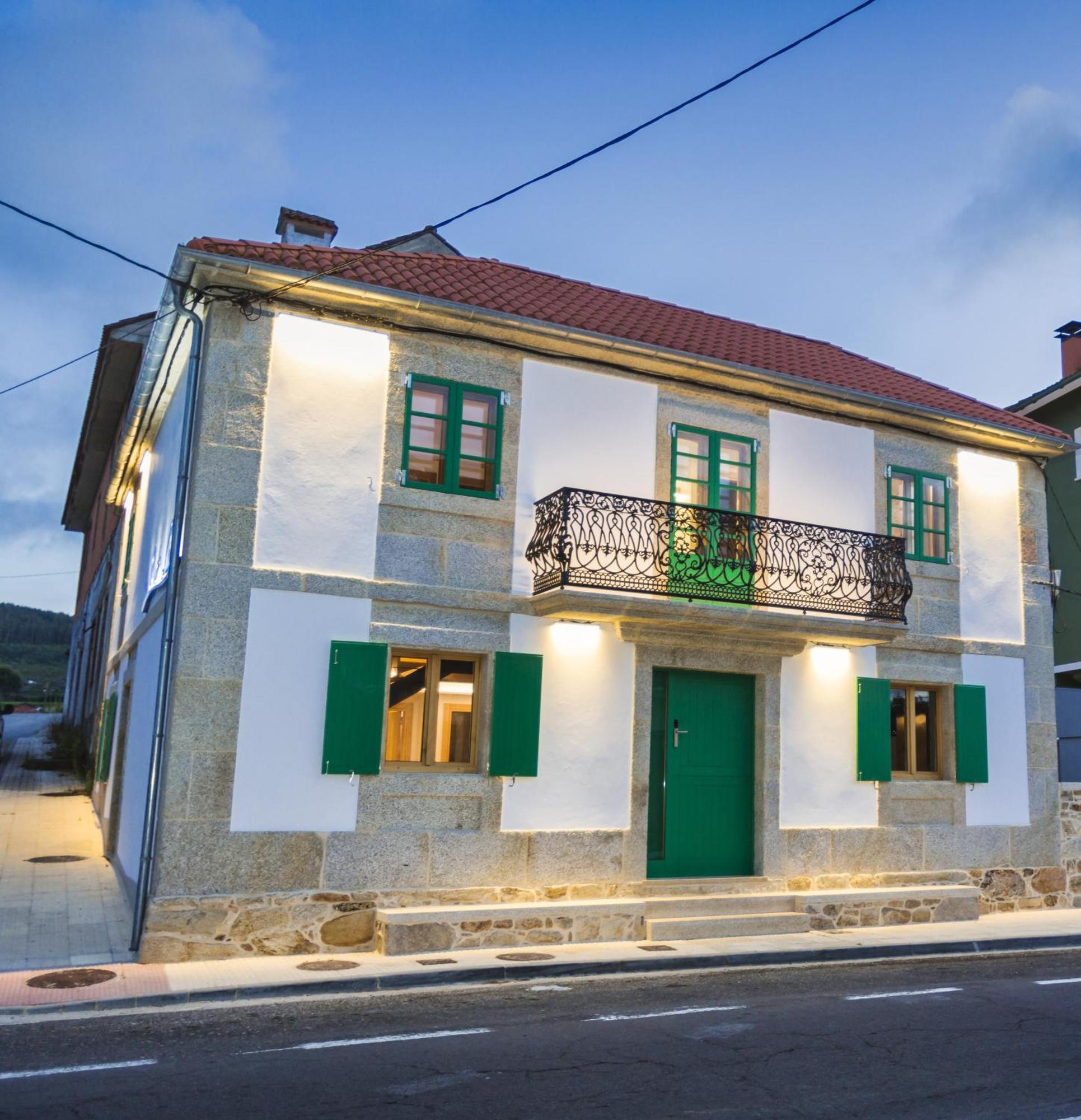 A De Lucia Hotel Quintans Bagian luar foto