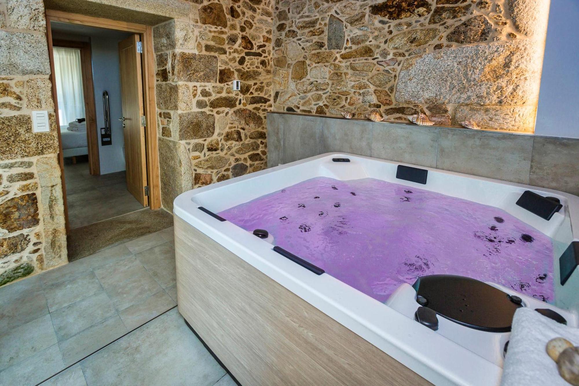 A De Lucia Hotel Quintans Bagian luar foto