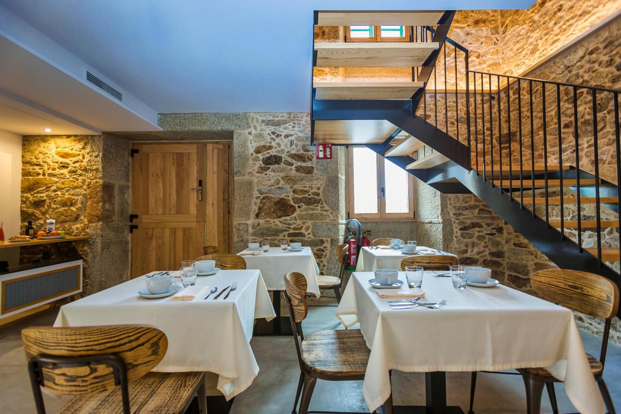 A De Lucia Hotel Quintans Bagian luar foto