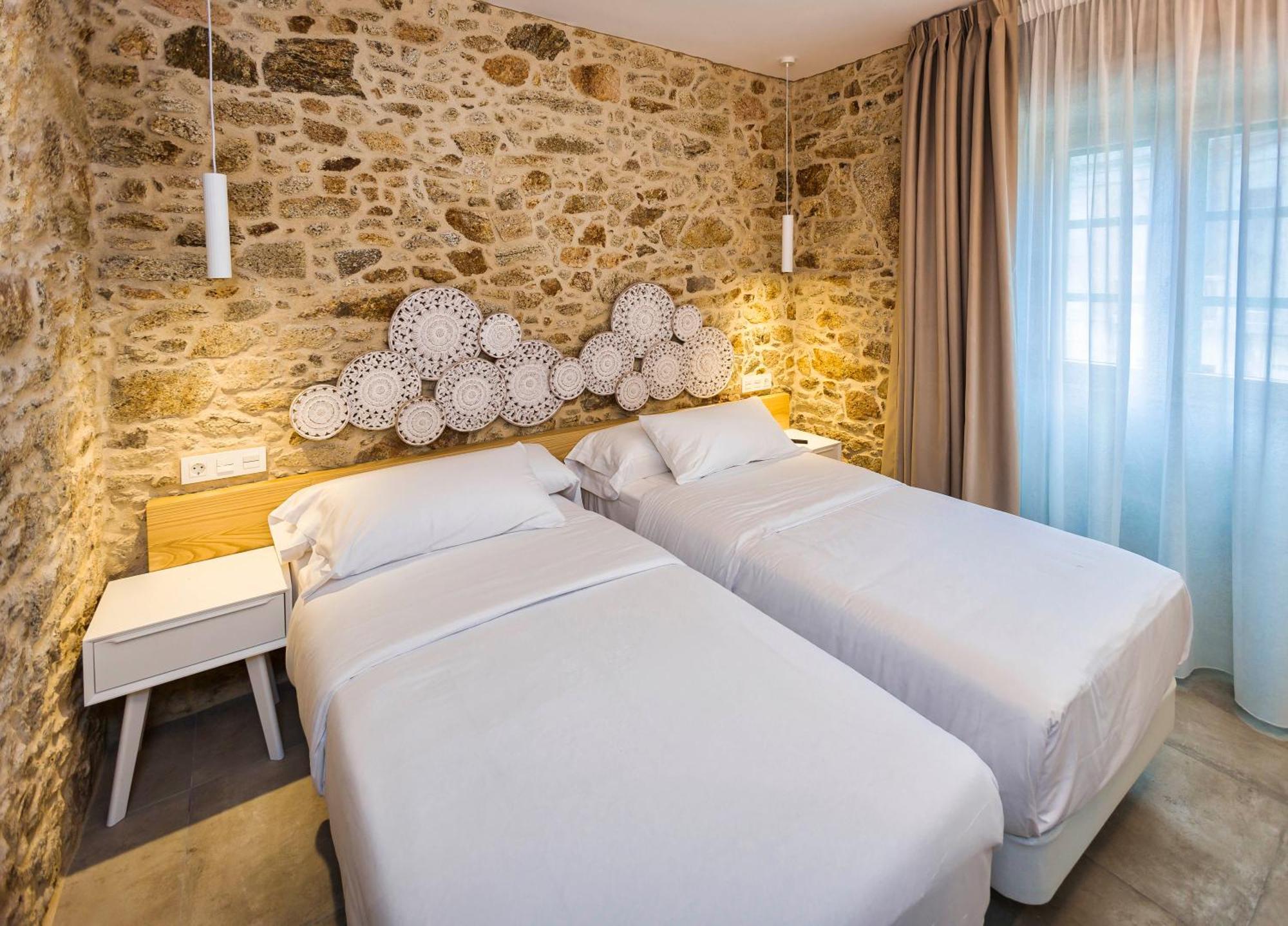 A De Lucia Hotel Quintans Bagian luar foto